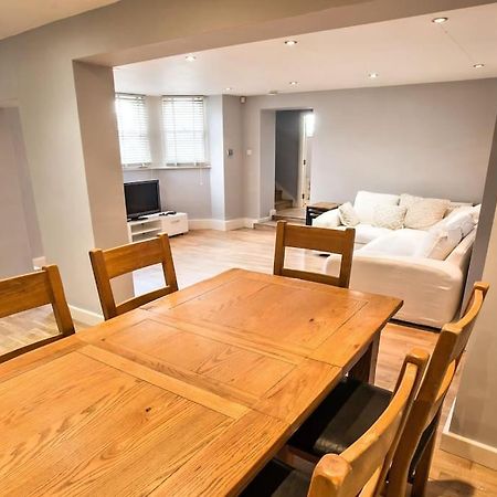 Charming Apartment In Deal Near The Beach & Town Exterior foto